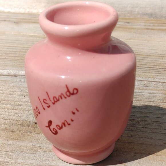 Beautiful Bud Vase 1000 Islands Canada - Picture 2 of 6